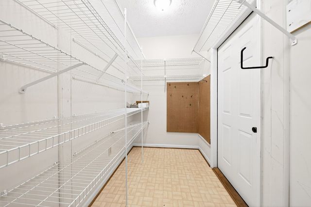 4200 Bridgecrest Drive, Phenix City, AL 36867