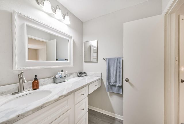 2121 Hepburn Street 612, Houston, TX 77054