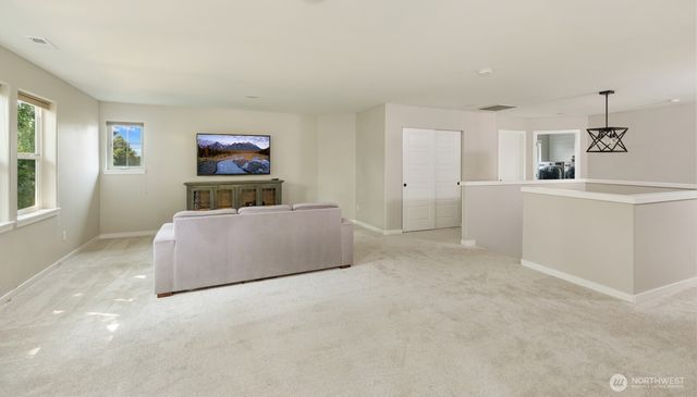 2209 Crystal Springs Road W, University Place, WA 98466