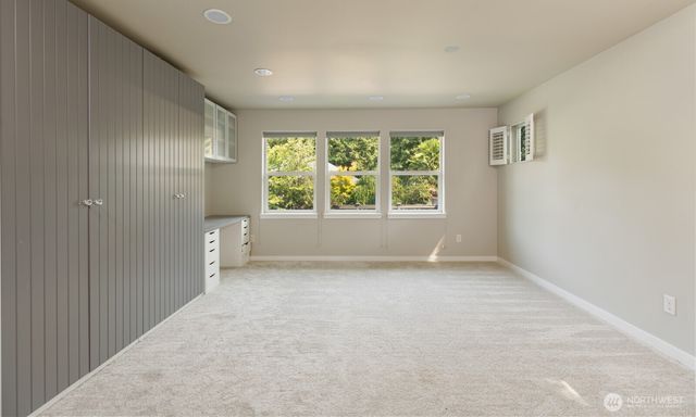 2209 Crystal Springs Road W, University Place, WA 98466