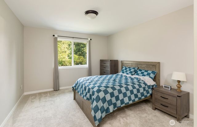 2209 Crystal Springs Road W, University Place, WA 98466