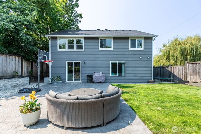 2209 Crystal Springs Road W, University Place, WA 98466