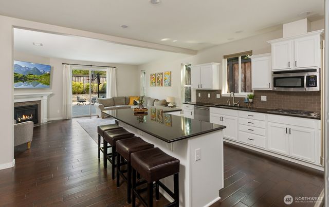 2209 Crystal Springs Road W, University Place, WA 98466