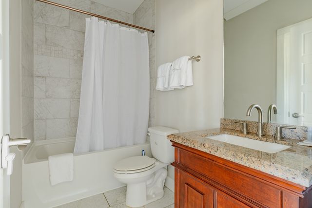1003 51st Ave, N, Nashville, TN 37209