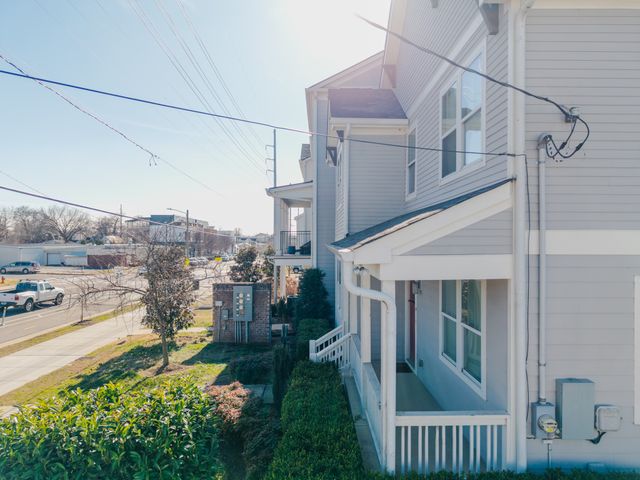1003 51st Ave, N, Nashville, TN 37209