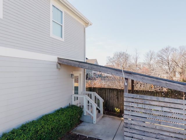 1003 51st Ave, N, Nashville, TN 37209
