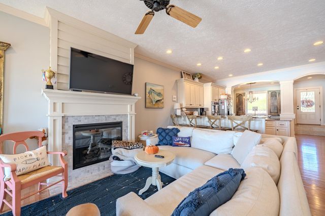 75C OASIS LN, Savannah, TN 38372