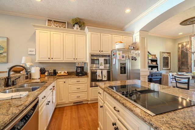 75C OASIS LN, Savannah, TN 38372