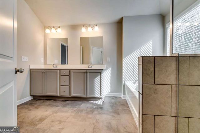 4224 Woodsley Place, Loganville, GA 30052