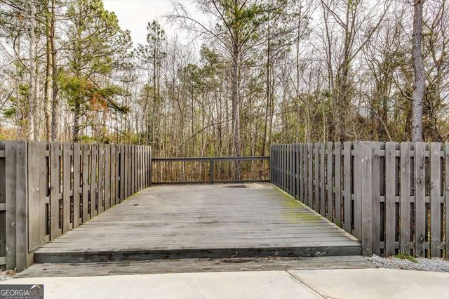 4224 Woodsley Place, Loganville, GA 30052