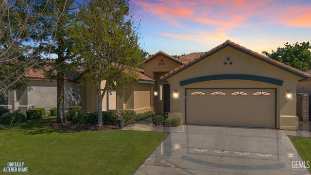 2016 Snowdrop Drive, Bakersfield, CA 93311