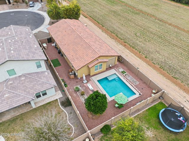 8507 W Flynn Lane, Glendale, AZ 85305