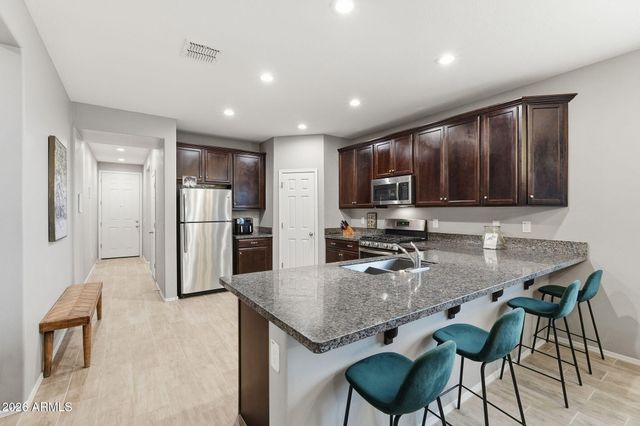 8507 W Flynn Lane, Glendale, AZ 85305