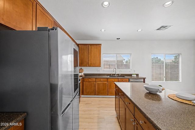 25534 W BURGESS Lane, Buckeye, AZ 85326