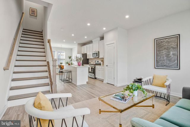 2510 EMERALD BRANCH DR, Hyattsville, MD 20782