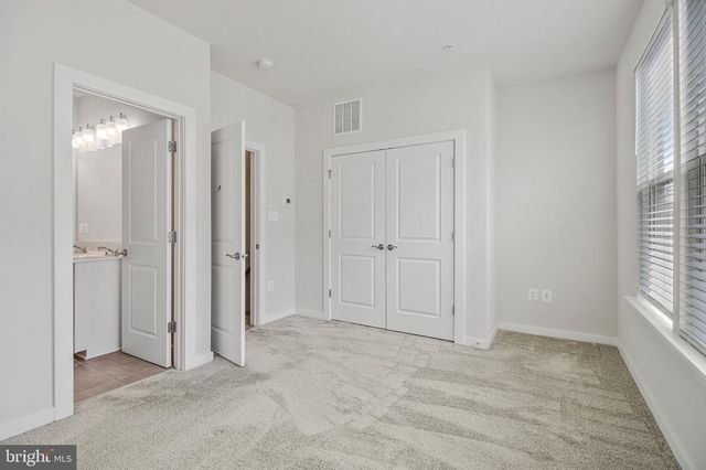 2510 EMERALD BRANCH DR, Hyattsville, MD 20782