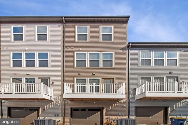 2510 EMERALD BRANCH DR, Hyattsville, MD 20782