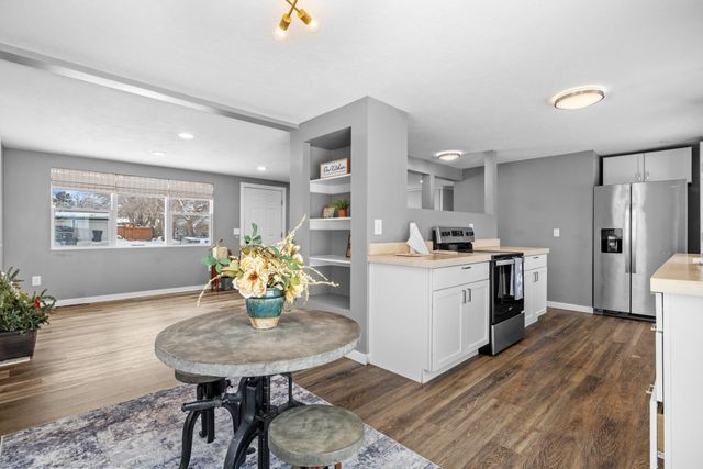 1908 9th Ave W, Williston, ND 58801