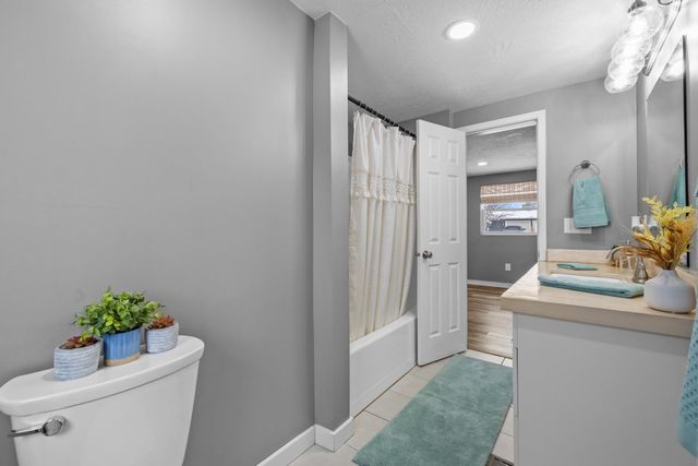 1908 9th Ave W, Williston, ND 58801