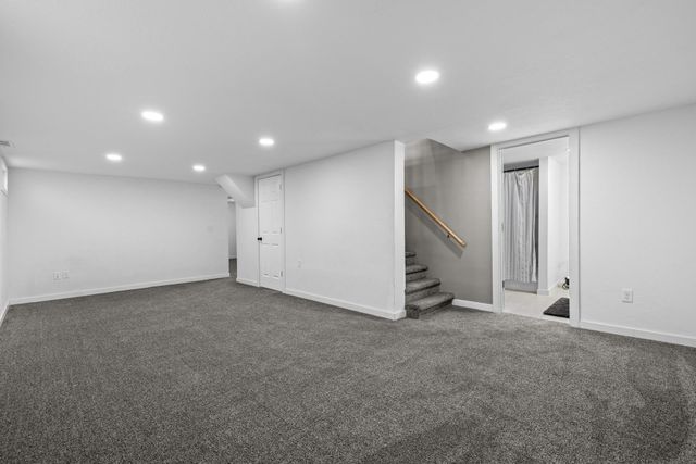 1908 9th Ave W, Williston, ND 58801