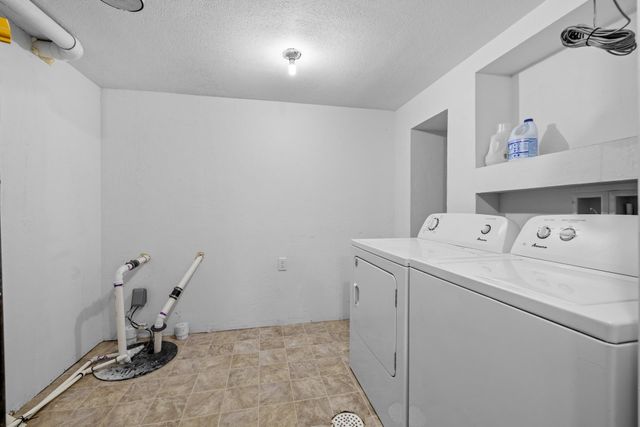 1908 9th Ave W, Williston, ND 58801