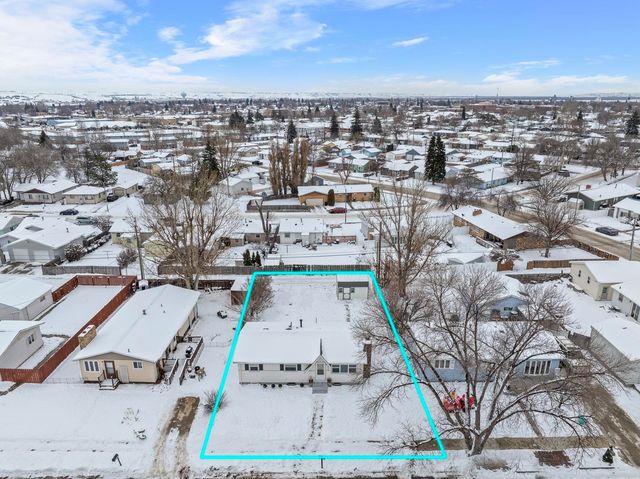 1908 9th Ave W, Williston, ND 58801