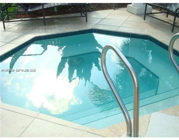 10717 Cleary Blvd 303, Plantation, FL 33324