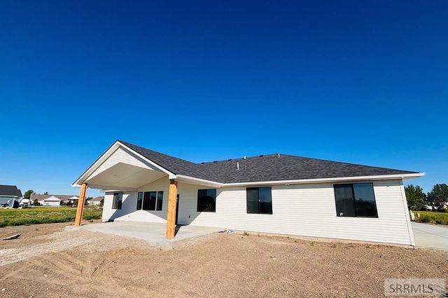 1126 Castle Pines Road, Rexburg, ID 83440