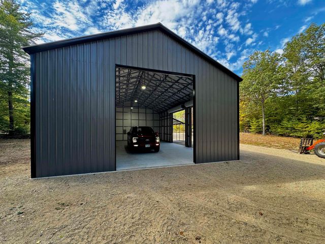 23 Summit View Drive, Tamworth, NH 03886