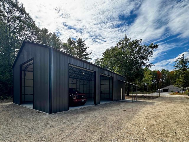 23 Summit View Drive, Tamworth, NH 03886