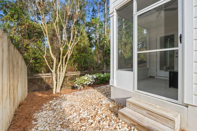 90 Mosaic Oaks Circle, Santa Rosa Beach, FL 32459