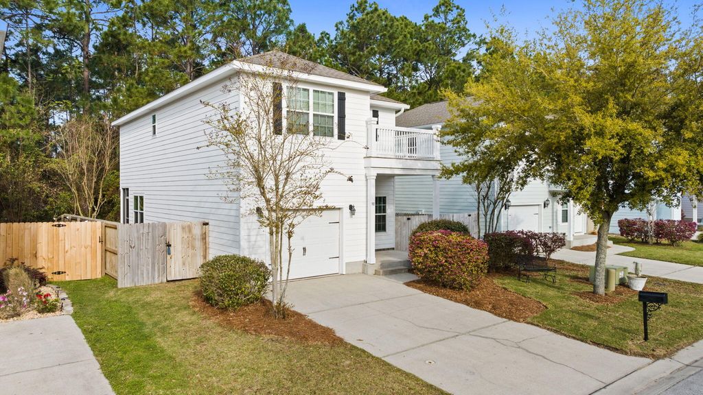 90 Mosaic Oaks Circle, Santa Rosa Beach, FL 32459