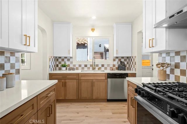 3630 W 61st, Los Angeles, CA 90043