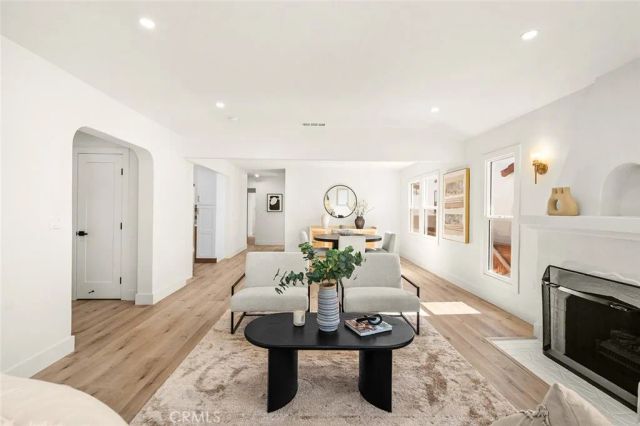 3630 W 61st, Los Angeles, CA 90043