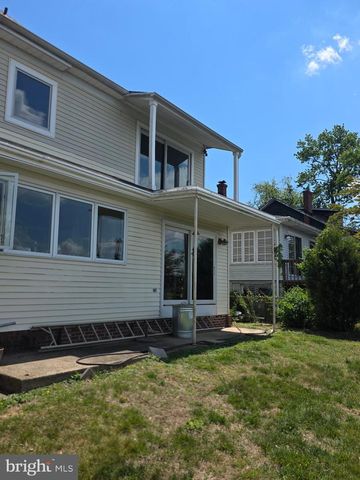 145 EDGEWATER DR, Edgewater, MD 21037