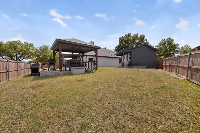 3015 Antelope Drive, Mesquite, TX 75181