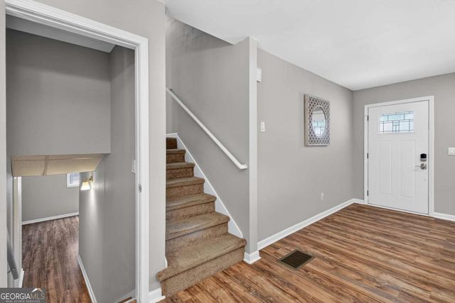 2380 Greenway Drive, Decatur, GA 30035