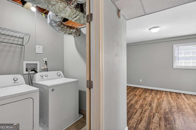 2380 Greenway Drive, Decatur, GA 30035