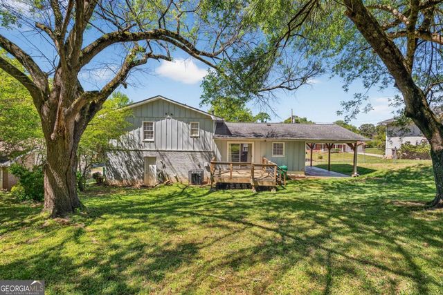 2380 Greenway Drive, Decatur, GA 30035