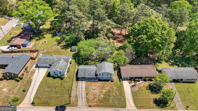 2380 Greenway Drive, Decatur, GA 30035