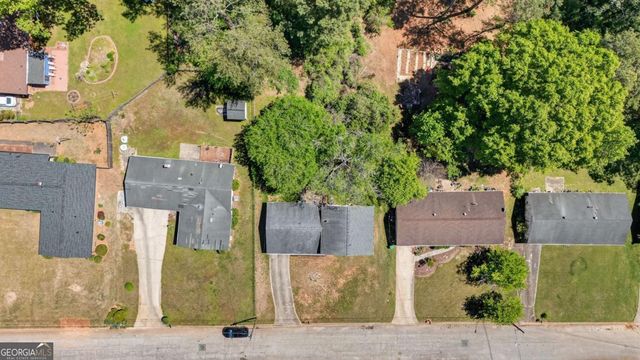 2380 Greenway Drive, Decatur, GA 30035