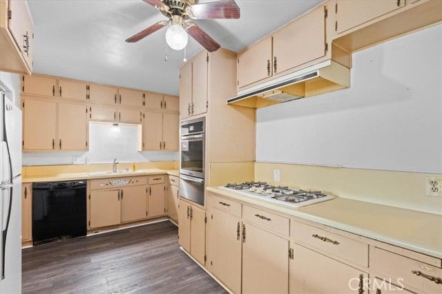 3927 Christina, Chino, CA 91710