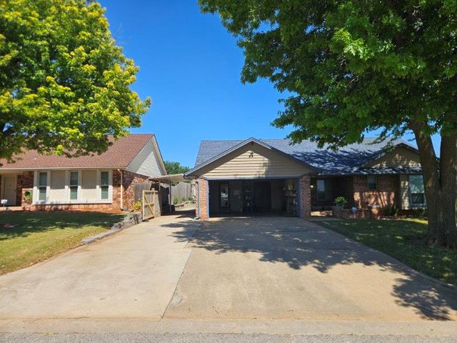 9816 S Hillcrest Drive, Oklahoma City, OK 73159