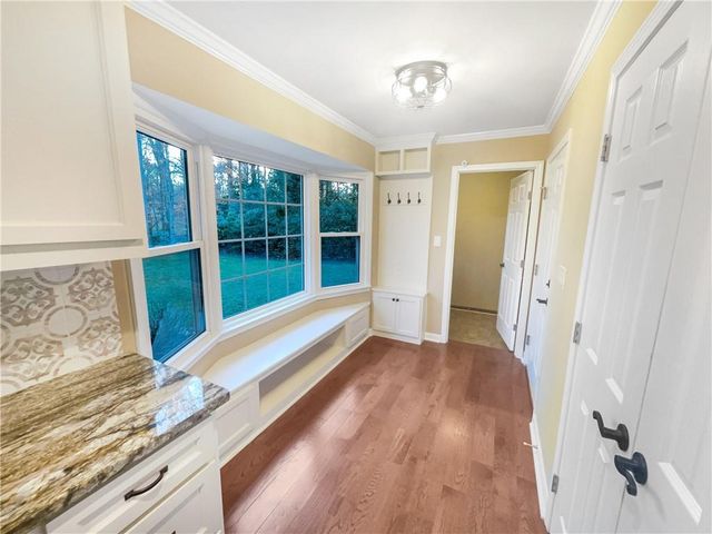 3431 Hickory View NW Drive, Marietta, GA 30064