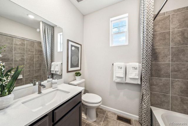 3338 N Duquesne Way, Aurora, CO 80019