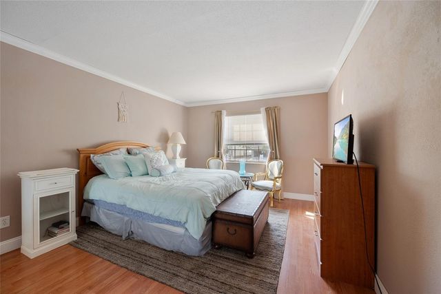 10365 PARADISE BOULEVARD 22, Treasure Island, FL 33706