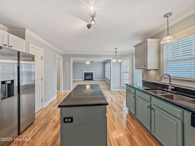 204 Armistead Way, Jacksonville, NC 28540