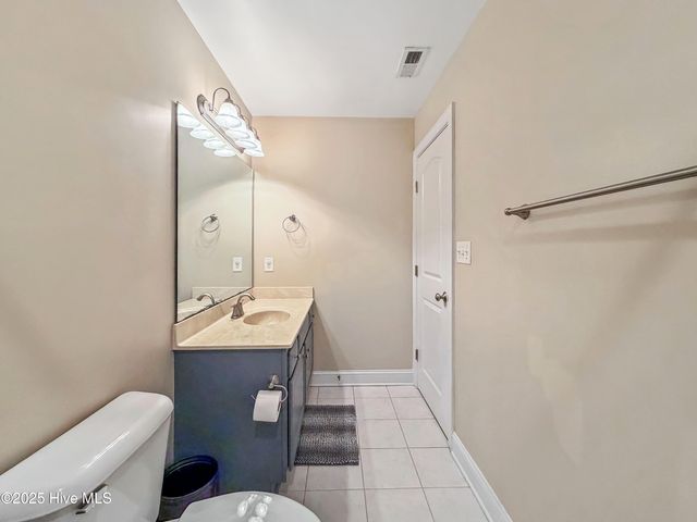 204 Armistead Way, Jacksonville, NC 28540