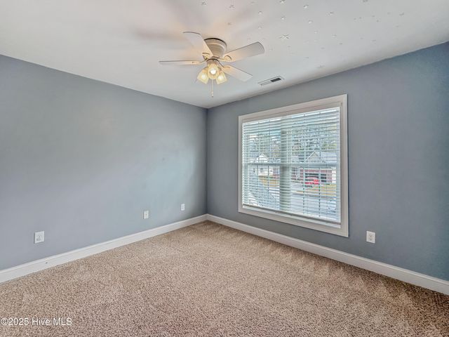 204 Armistead Way, Jacksonville, NC 28540