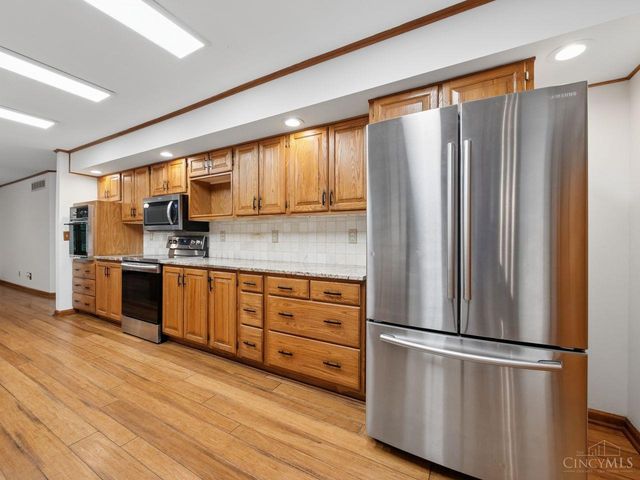 10890 Mockernut Drive, Harrison Twp, OH 45030